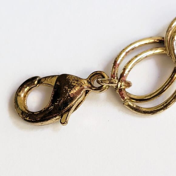 Y2K Golden Tone Reflective Statement Necklace - Chic Vintage Accessory - Picture 8 of 10